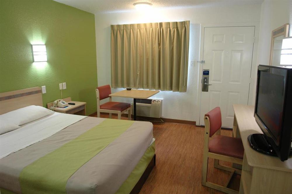Motel 6-Irving, Tx - Dallas Pokoj fotografie